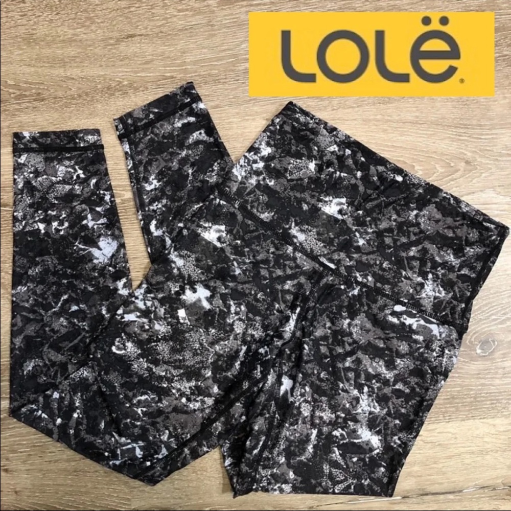 LIKE NEW‼️ LOLE | High Waisted Leggings